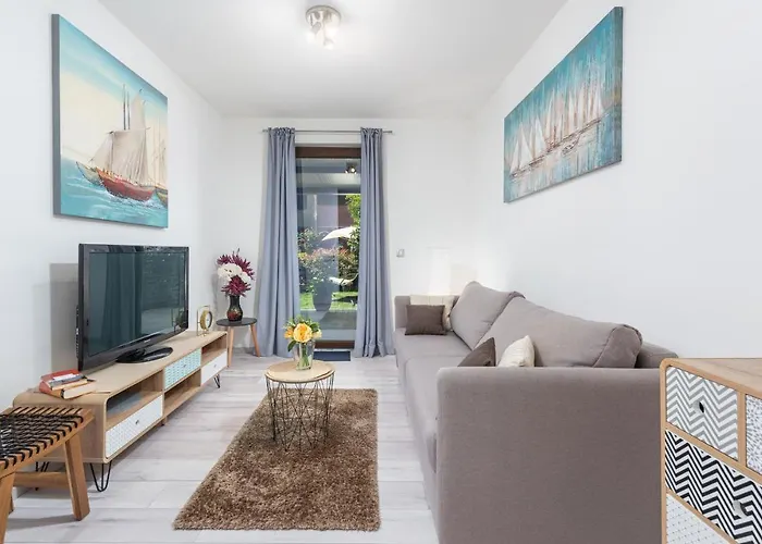 Apartment Pina
